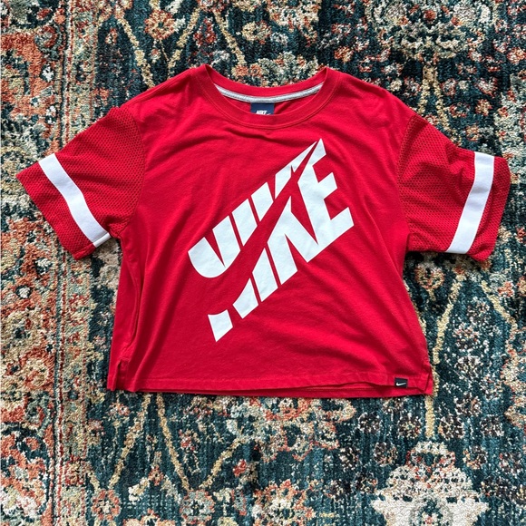 Red Nike Crop Top - Picture 1 of 1
